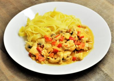 Émincé de poulet façon Stroganoff